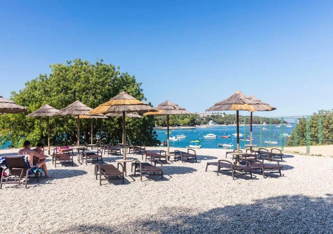 Camping Lanterna - Eurocamp I Homair Porec Campsite